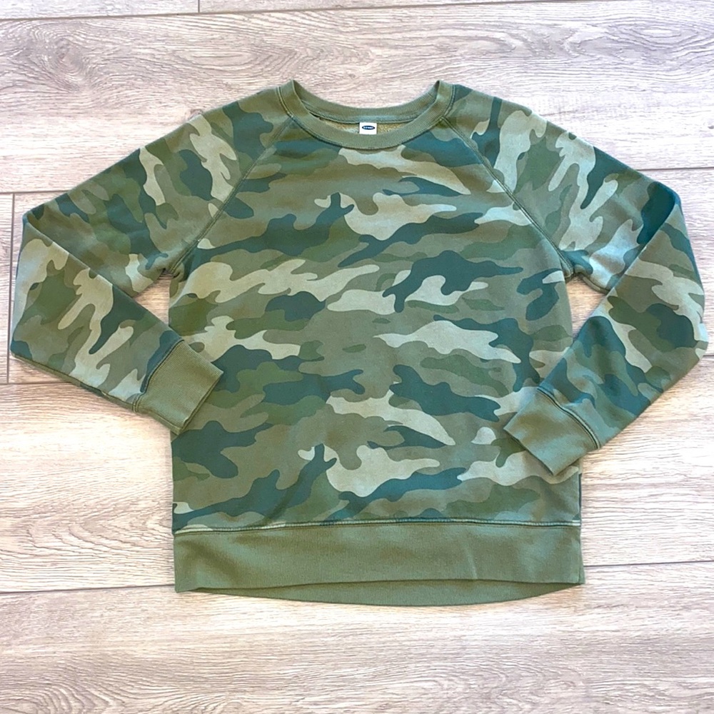 OLD NAVY CAMOUFLAGE SWEATSHIRT SIZE SMALL